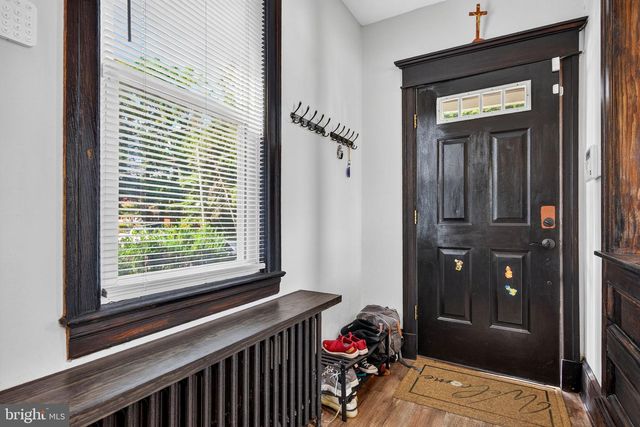 1 OAKVIEW AVE, Cherry Hill, NJ 08002