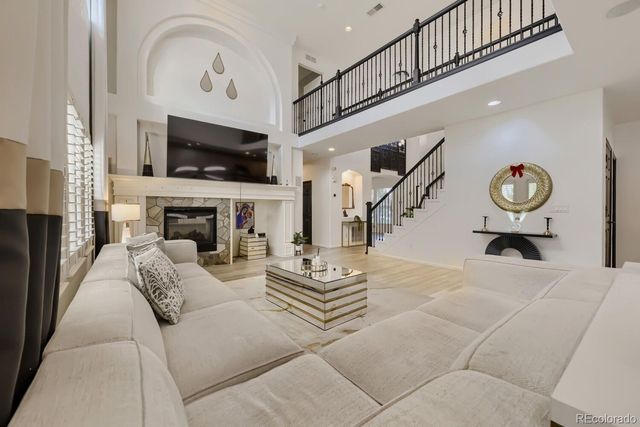 6381 S Patsburg Court, Aurora, CO 80016