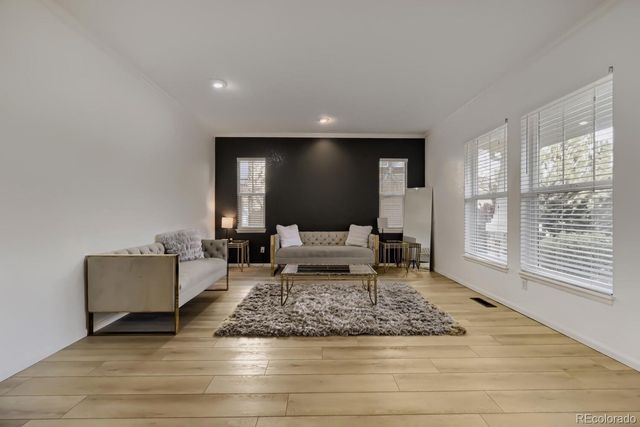 6381 S Patsburg Court, Aurora, CO 80016