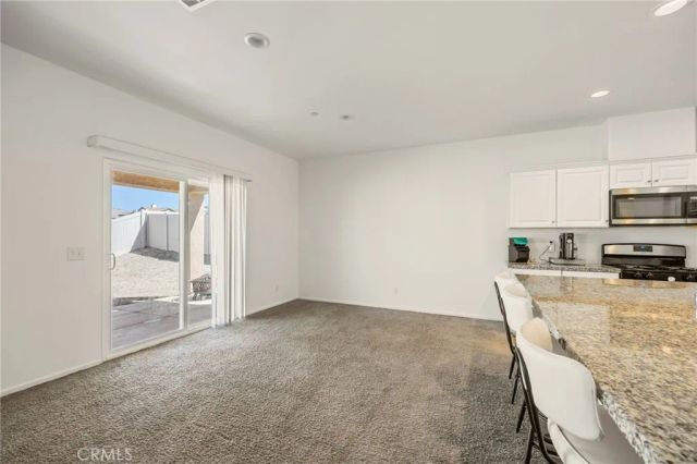 38218 Chapelle, Palmdale, CA 93552