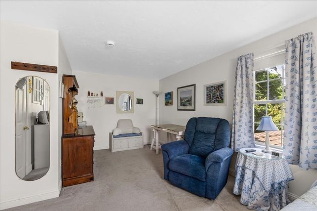 108 Wareham Lake Shore Dr, Wareham, MA 02538