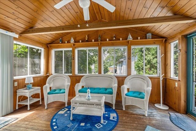108 Wareham Lake Shore Dr, Wareham, MA 02538