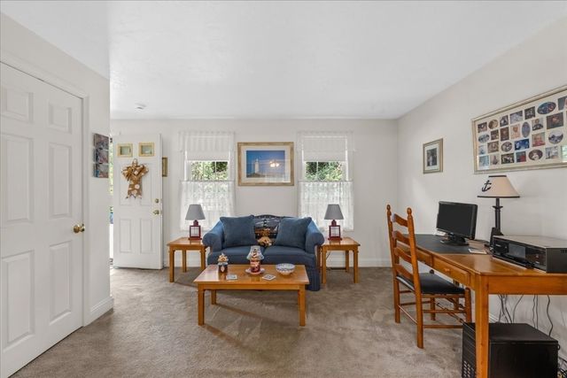 108 Wareham Lake Shore Dr, Wareham, MA 02538