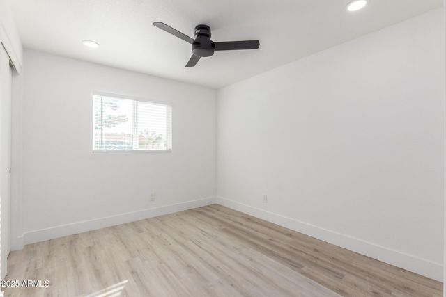 120 W HU ESTA Drive, Tempe, AZ 85282