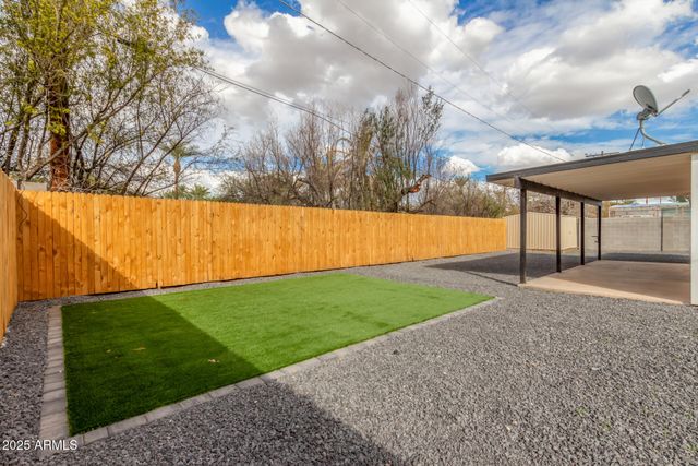 120 W HU ESTA Drive, Tempe, AZ 85282