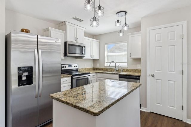 255 ELEUTHERA DRIVE, Lake Alfred, FL 33850