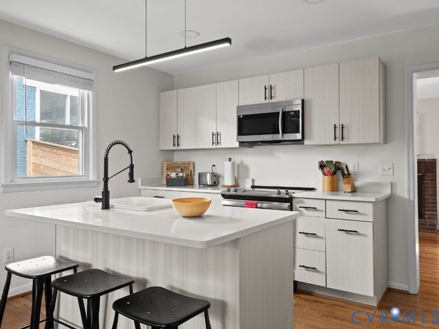 1403 N 24th St, Richmond, VA 23223