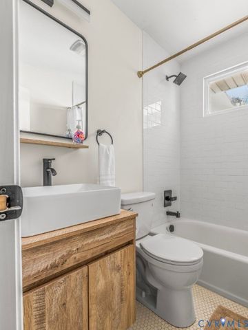 1403 N 24th St, Richmond, VA 23223