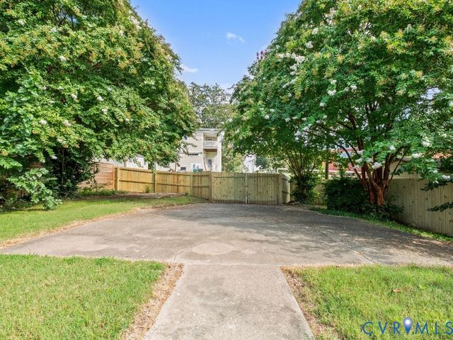 1403 N 24th St, Richmond, VA 23223