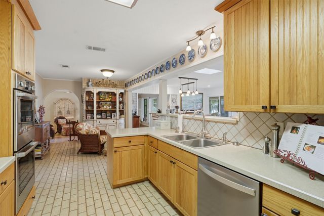 6426 Walters Bend Court, Granbury, TX 76049