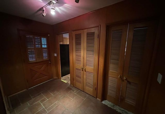 1504 E Pinecrest Rd, Spokane, WA 99203