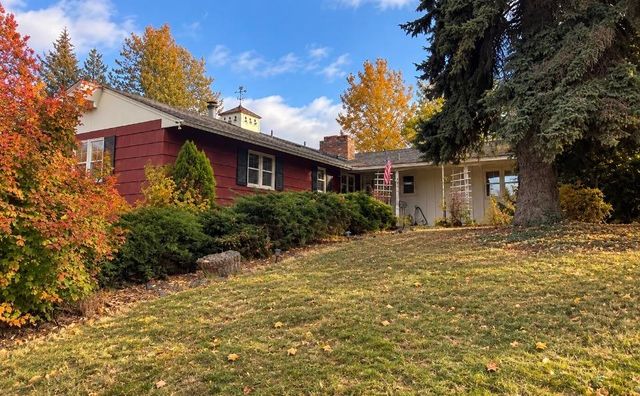1504 E Pinecrest Rd, Spokane, WA 99203