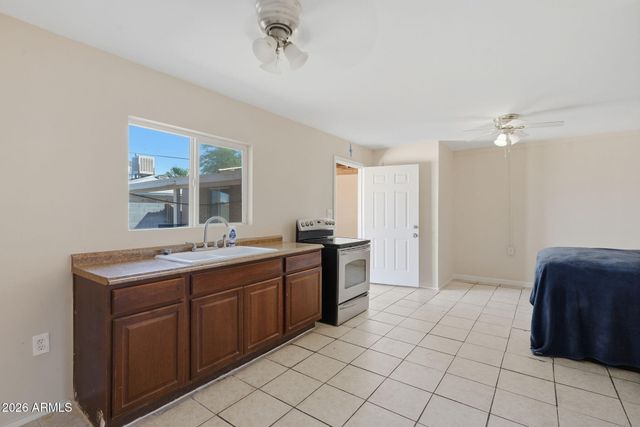 3806 W SHERIDAN Street, Phoenix, AZ 85009