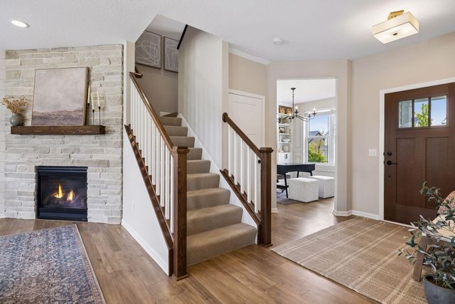 2265 Creekview Drive, Victoria, MN 55386