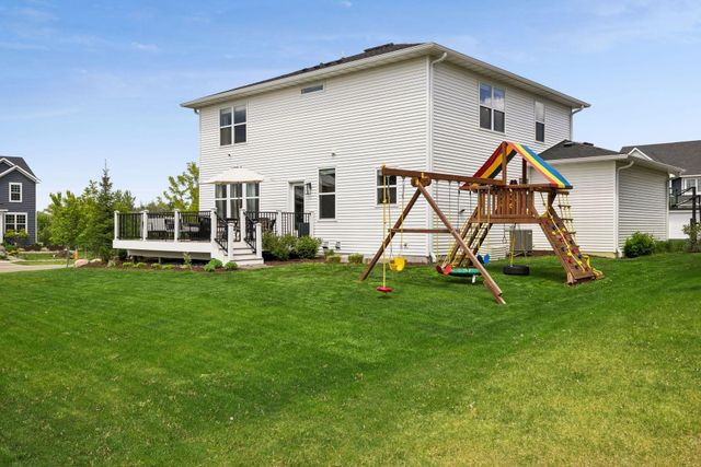 2265 Creekview Drive, Victoria, MN 55386