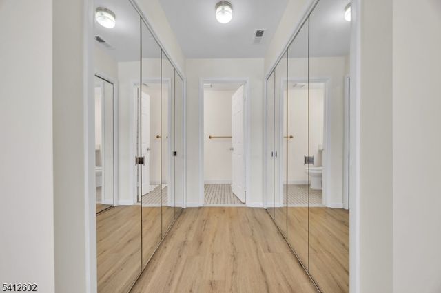 113 Heather Ct, Edison Twp., NJ 08820