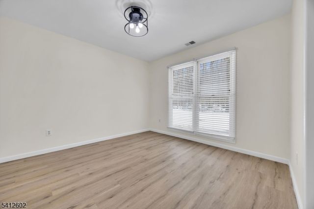 113 Heather Ct, Edison Twp., NJ 08820