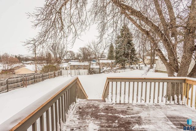 808 S Thompson Ave Avenue, Sioux Falls, SD 57103