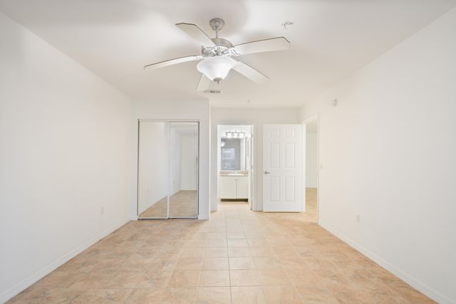 4276 Calinda Lane APT 112, Niceville, FL 32578