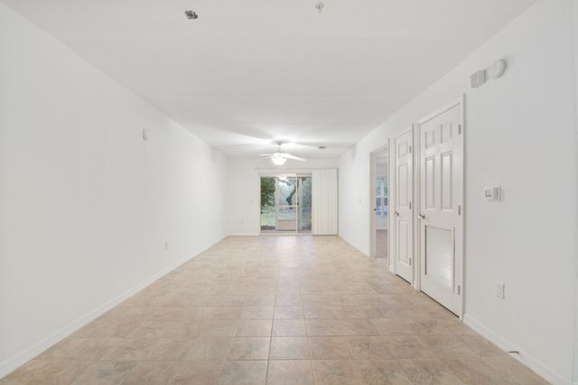 4276 Calinda Lane APT 112, Niceville, FL 32578