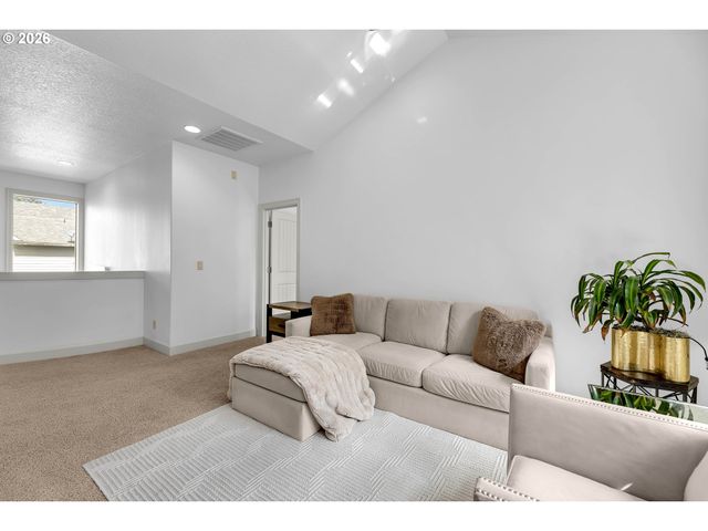 14920 Sw JONAGOLD Ter, Portland, OR 97224