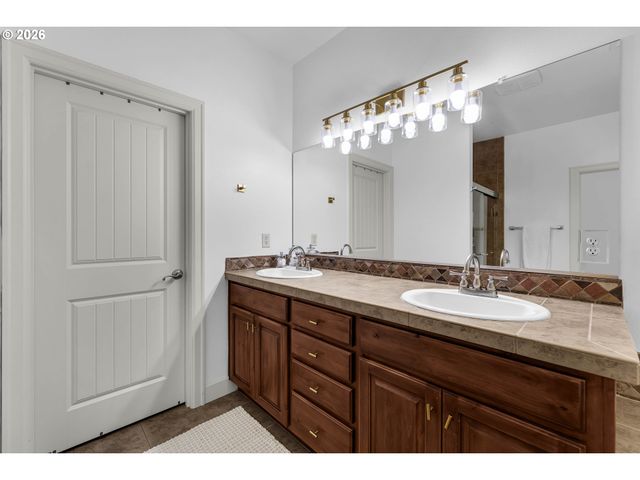 14920 Sw JONAGOLD Ter, Portland, OR 97224