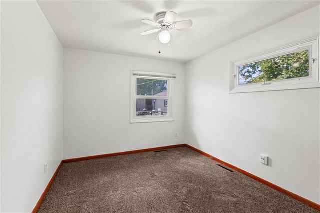 800 Marilynn Avenue, Liberty, MO 64068