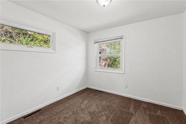 800 Marilynn Avenue, Liberty, MO 64068