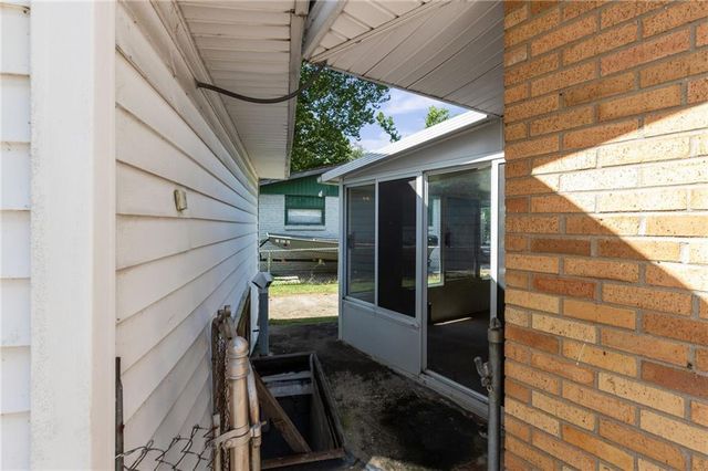800 Marilynn Avenue, Liberty, MO 64068