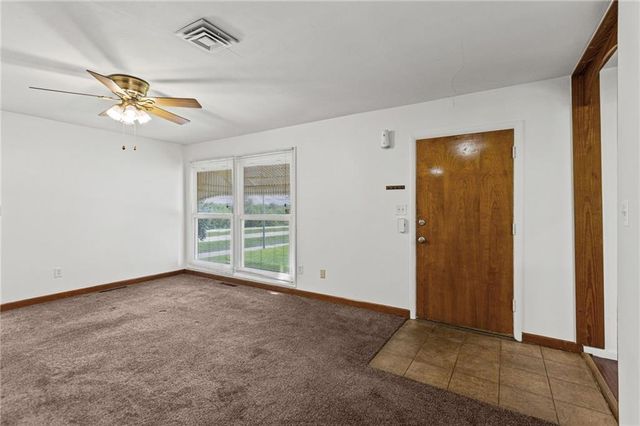 800 Marilynn Avenue, Liberty, MO 64068