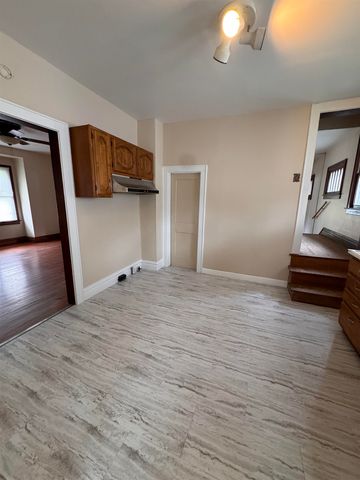 2926 5th Avenue, Huntington, WV 25702
