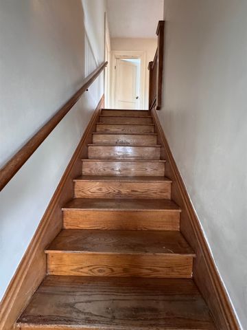 2926 5th Avenue, Huntington, WV 25702