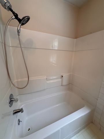 2926 5th Avenue, Huntington, WV 25702