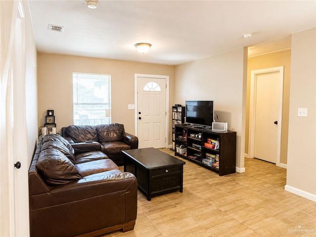 1913 W 40th Street, Mission, TX 78573