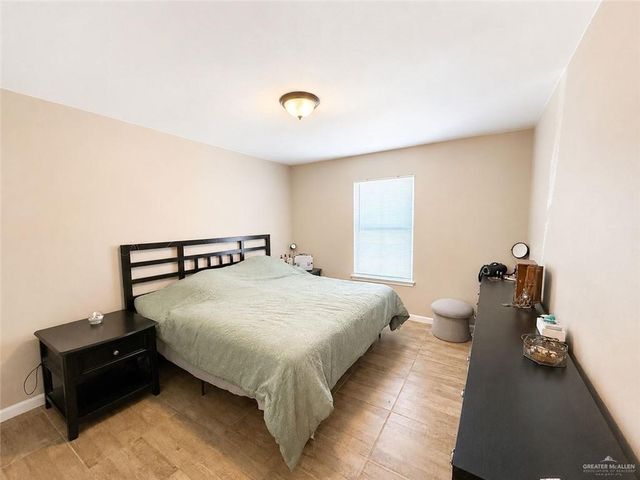 1913 W 40th Street, Mission, TX 78573