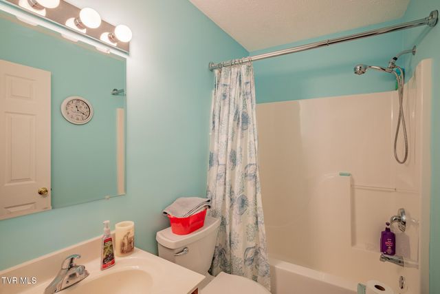 681 Beaverview Drive, Bristol, VA 24201