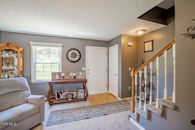 681 Beaverview Drive, Bristol, VA 24201