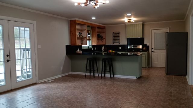 105 Magnolia Circle, Enterprise, AL 36330