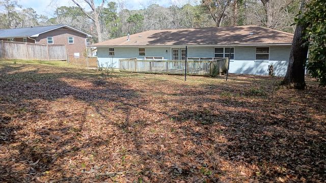 105 Magnolia Circle, Enterprise, AL 36330