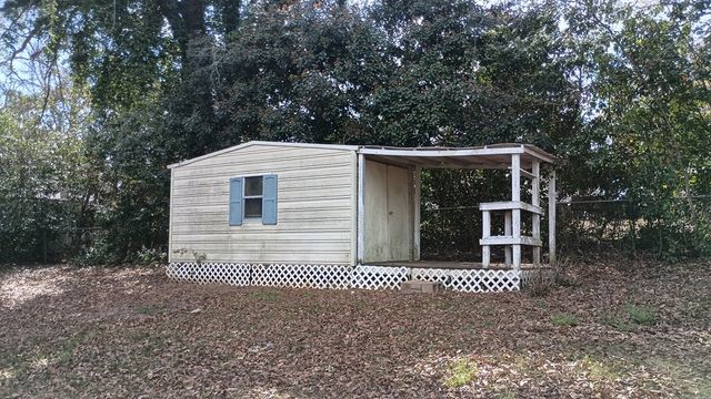 105 Magnolia Circle, Enterprise, AL 36330