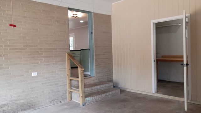 105 Magnolia Circle, Enterprise, AL 36330