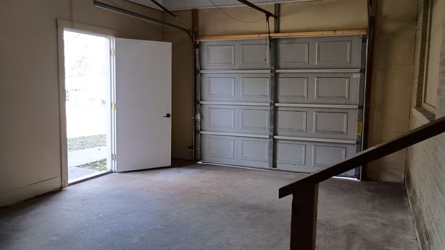 105 Magnolia Circle, Enterprise, AL 36330