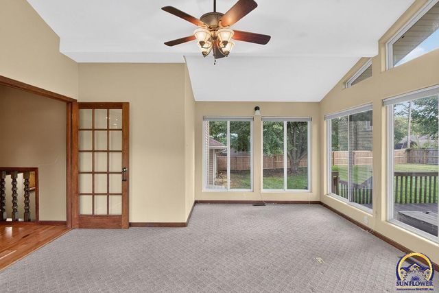 3539 NW 45th Ct, Topeka, KS 66618