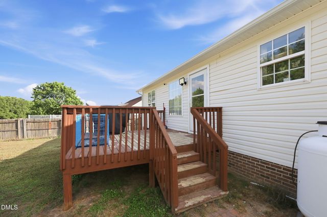 1047 Smith Road, Smithfield, NC 27577