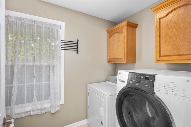 1588 Gander Hill Drive, Holt, MI 48842