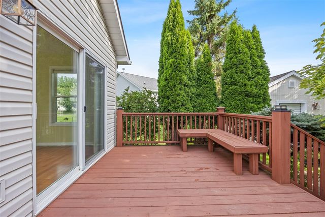 1588 Gander Hill Drive, Holt, MI 48842