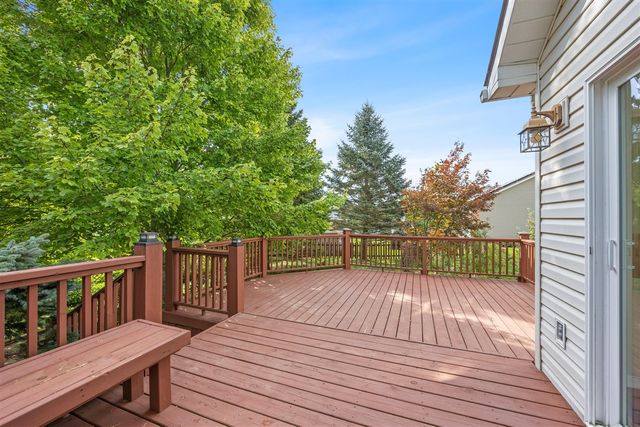 1588 Gander Hill Drive, Holt, MI 48842