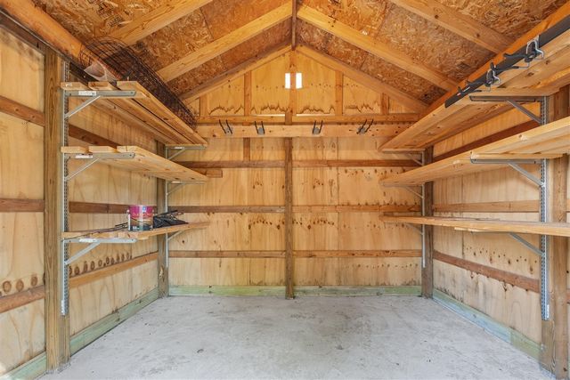 1588 Gander Hill Drive, Holt, MI 48842