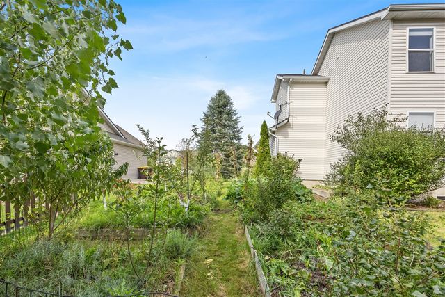 1588 Gander Hill Drive, Holt, MI 48842