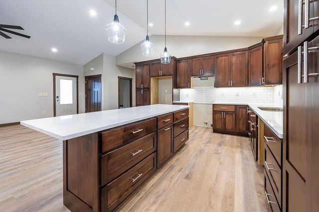 W24362 Fairway DRIVE, Trempealeau, WI 54661